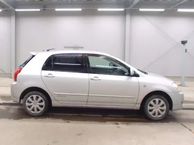 Toyota COROLLA RUNX