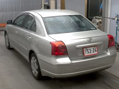Toyota AVENSIS SEDAN