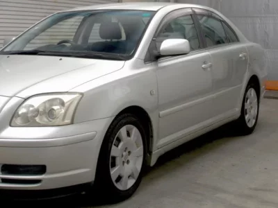 Toyota AVENSIS SEDAN