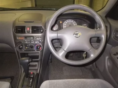 Nissan SUNNY
