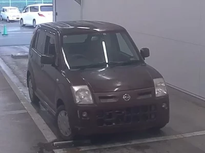 Nissan PINO