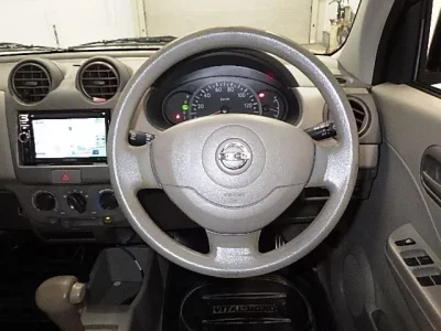 Nissan PINO