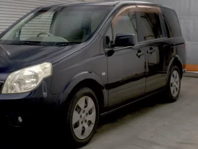Nissan LAFESTA