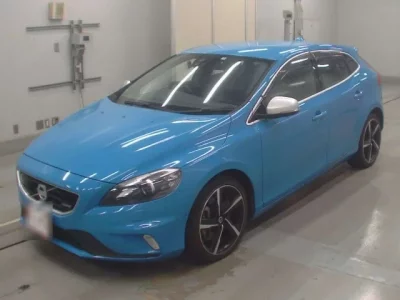 Volvo V40