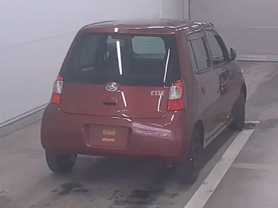Daihatsu Esse