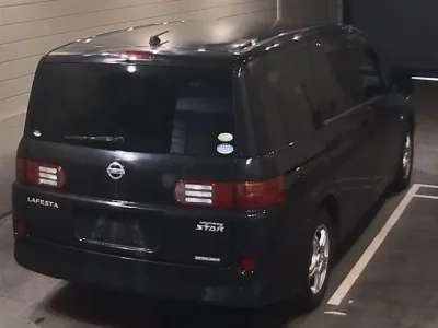Nissan LAFESTA