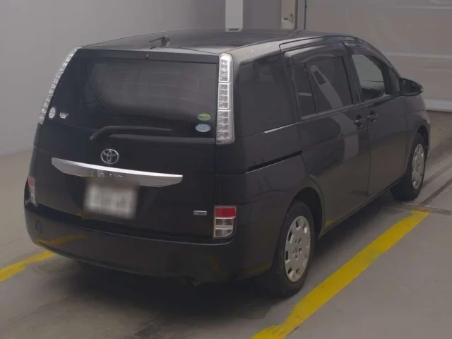 Toyota ISIS