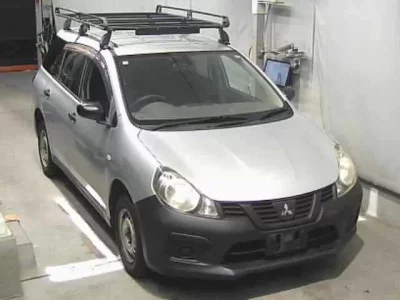 Mitsubishi LANCER VAN