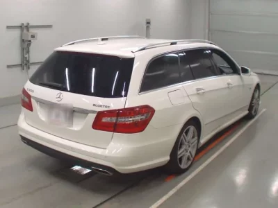 Mercedes-Benz E CLASS WAGON
