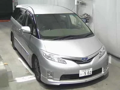 Toyota ESTIMA HYBRID