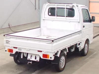 Nissan CLIPPER TRUCK