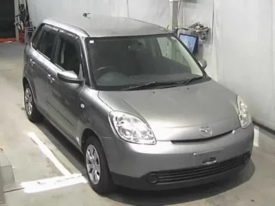 Mazda VERISA