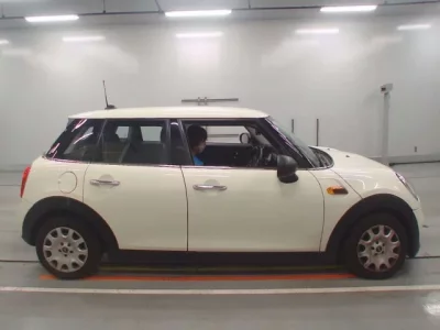 BMW MINI