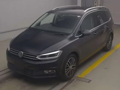 Volkswagen GOLF TOURAN