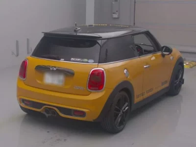BMW MINI