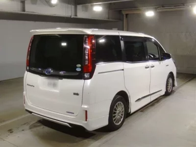 Toyota ESQUIRE