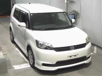 Toyota COROLLA RUMION