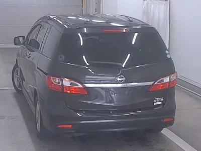 Nissan LAFESTA