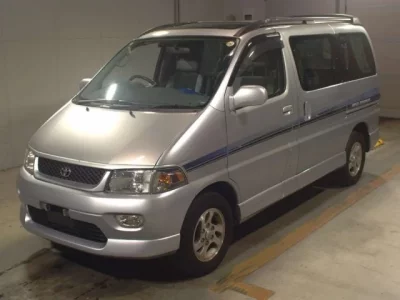 Toyota HIACE REGIUS