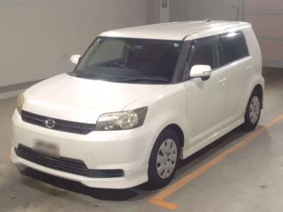 Toyota COROLLA RUMION