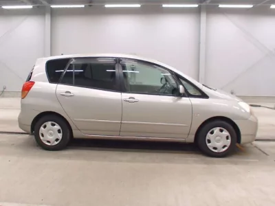 Toyota COROLLA SPACIO