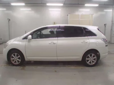 Toyota MARK X ZIO