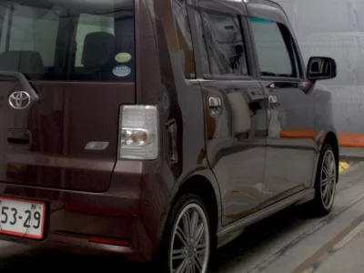 Toyota PIXIS SPACE