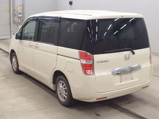 Honda STEP WAGON