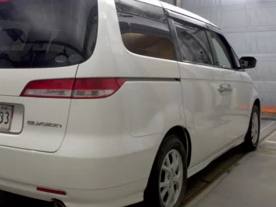 Honda ELYSION