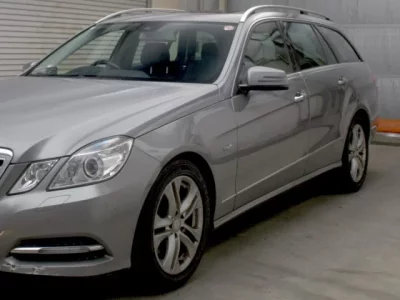 Mercedes-Benz E CLASS WAGON