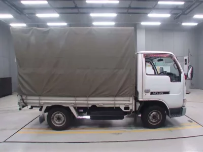 Nissan ATLAS