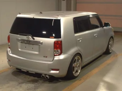 Toyota COROLLA RUMION