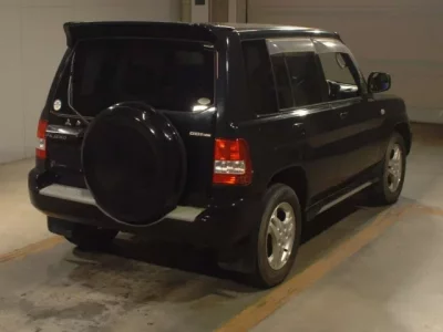 Mitsubishi PAJERO IO