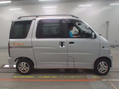 Daihatsu Atrai Wagon