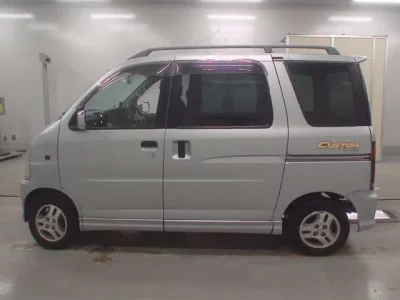 Daihatsu Atrai Wagon