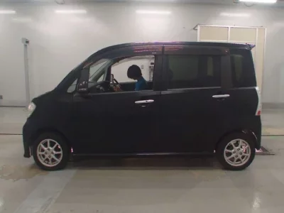 Daihatsu TANTO EXE