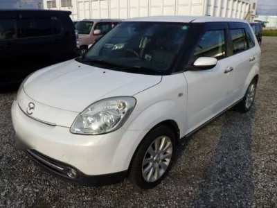 Mazda VERISA
