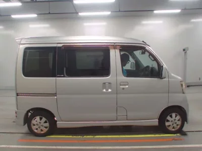 Daihatsu Atrai Wagon