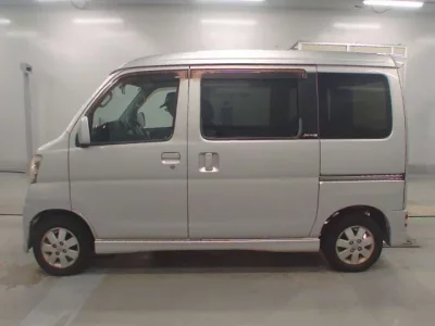 Daihatsu Atrai Wagon