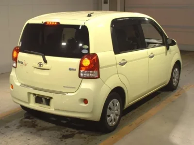 Toyota PORTE