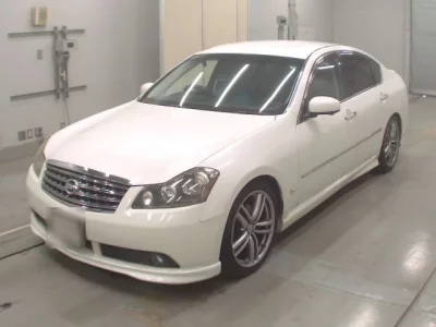 Nissan FUGA