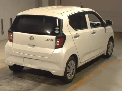 Daihatsu MIRA E S
