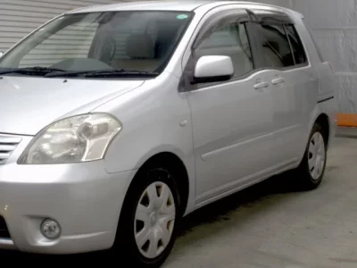 Toyota RAUM