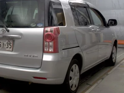 Toyota RAUM