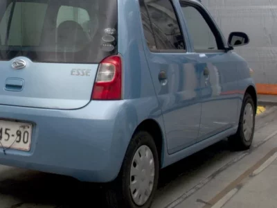 Daihatsu Esse