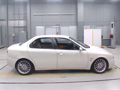 Alfa Romeo 156