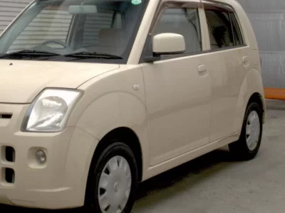 Nissan PINO