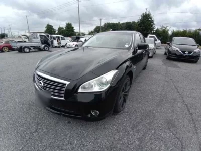 Nissan FUGA