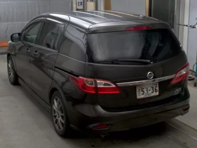 Nissan LAFESTA