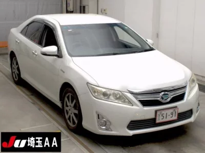 Daihatsu Altis